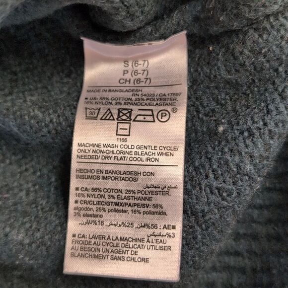 Old Navy Boys Small (6-7) Green Bear Christmas Sweater - Picture 8 of 9